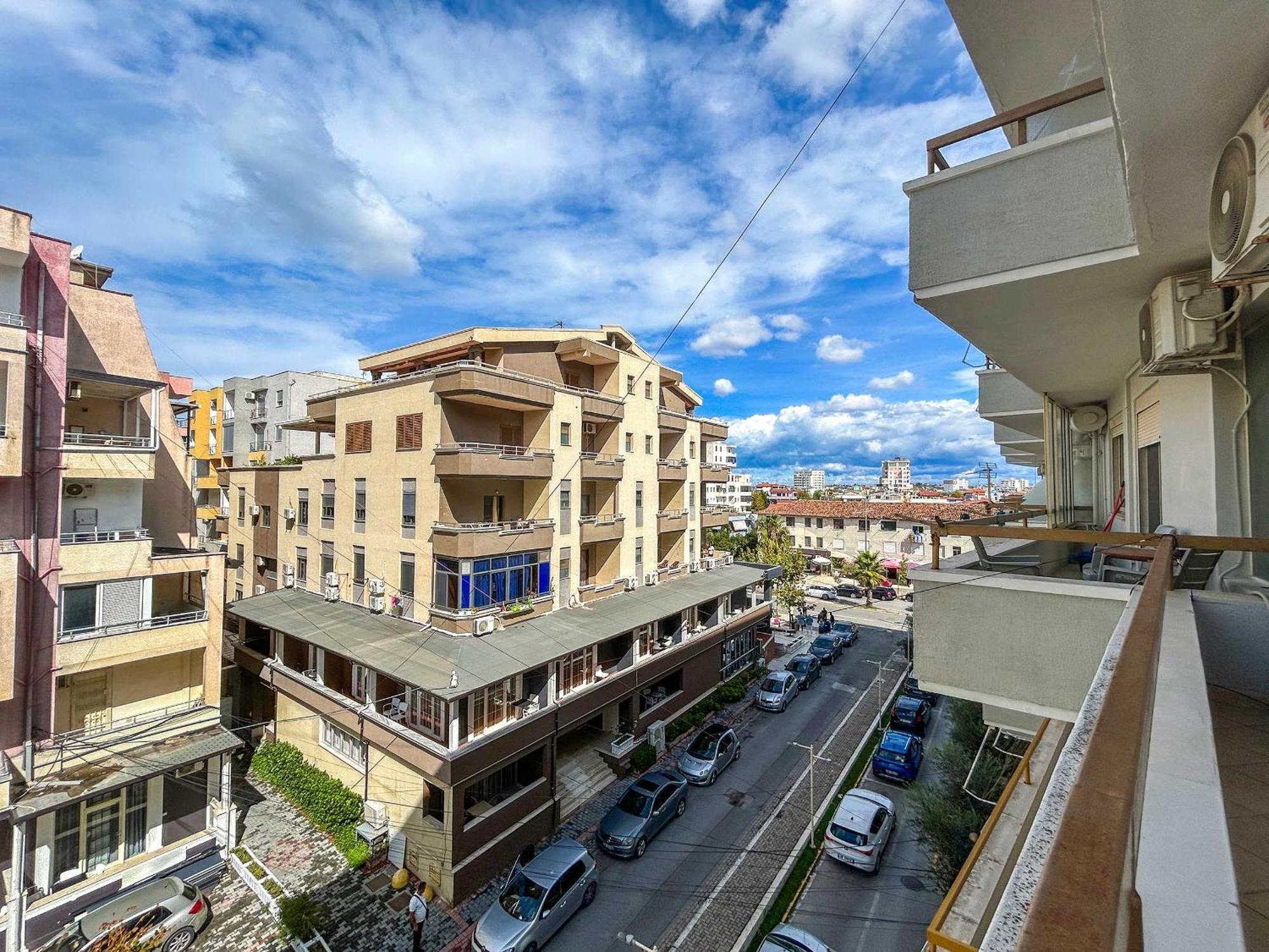 Royal 520 Apartment Durres Exterior photo